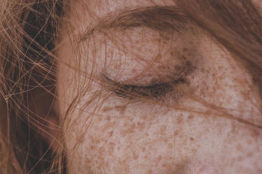 Why Choose a Toxin-Free Hair Texture Spray for Healthier Hair
